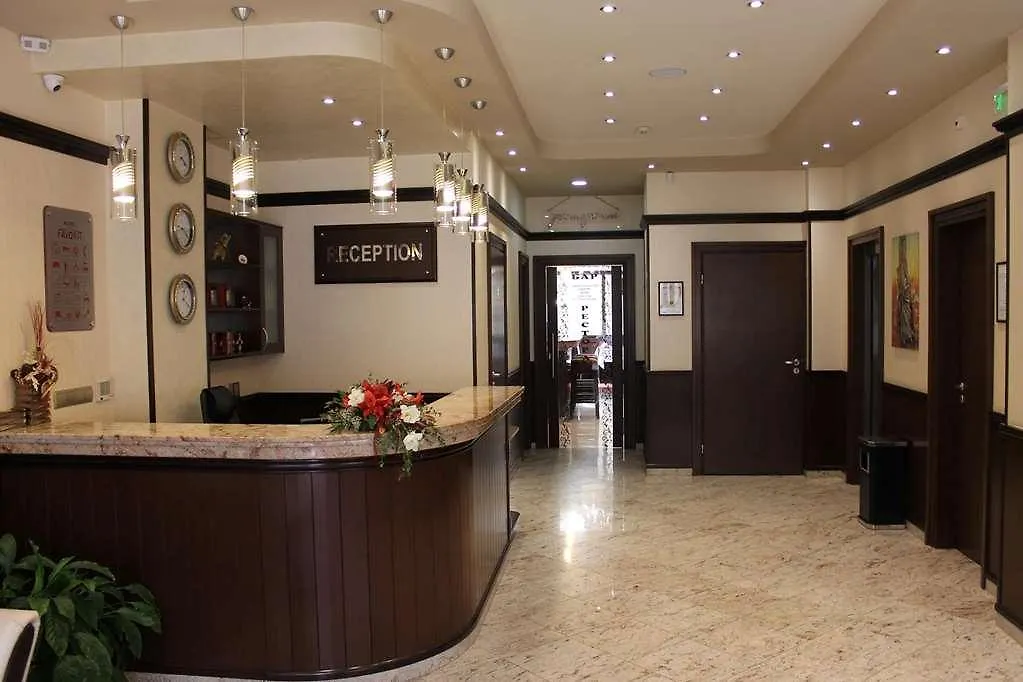 סופיה Favorit Hotel