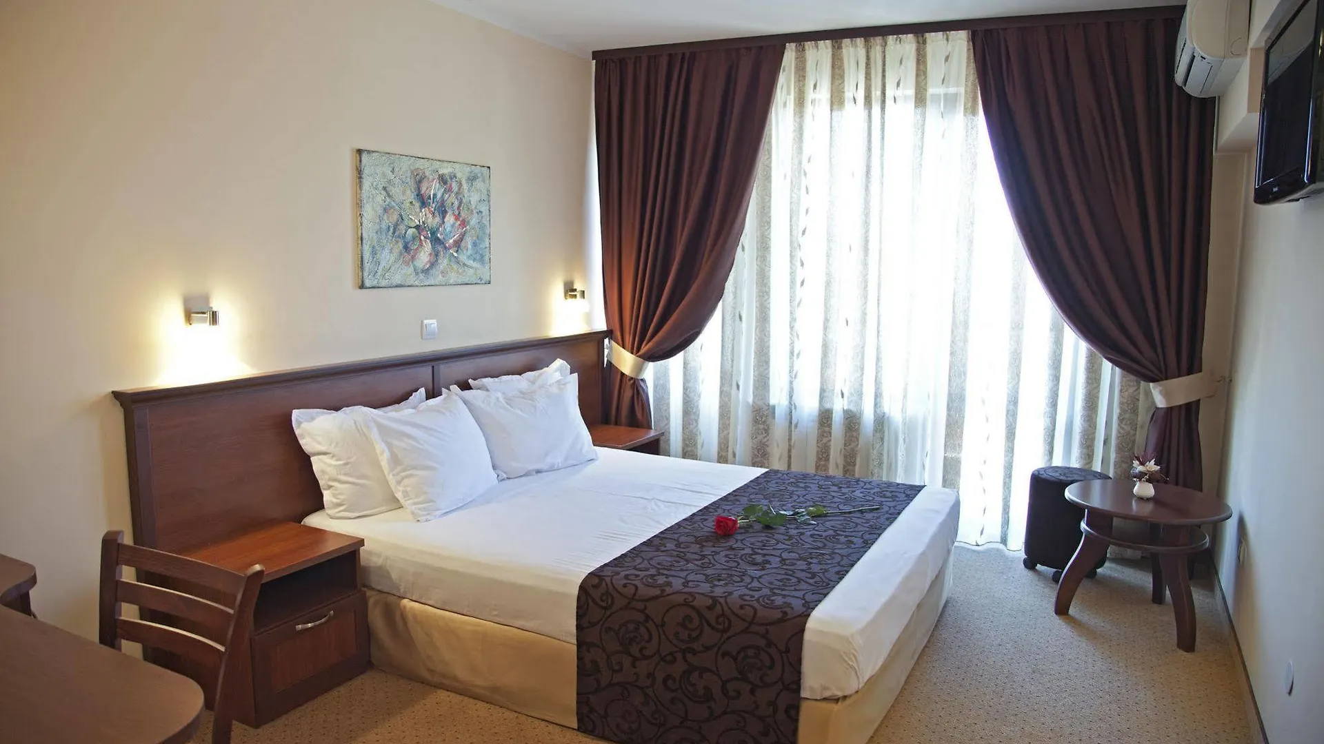 Favorit Hotel Sofia 3*,